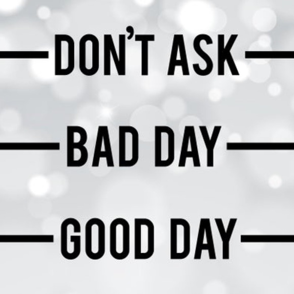 ❌𝕊𝕆𝕃𝔻❌ Set of 4 Humorous Stemless Wine Glasses - Picture 5 of 9